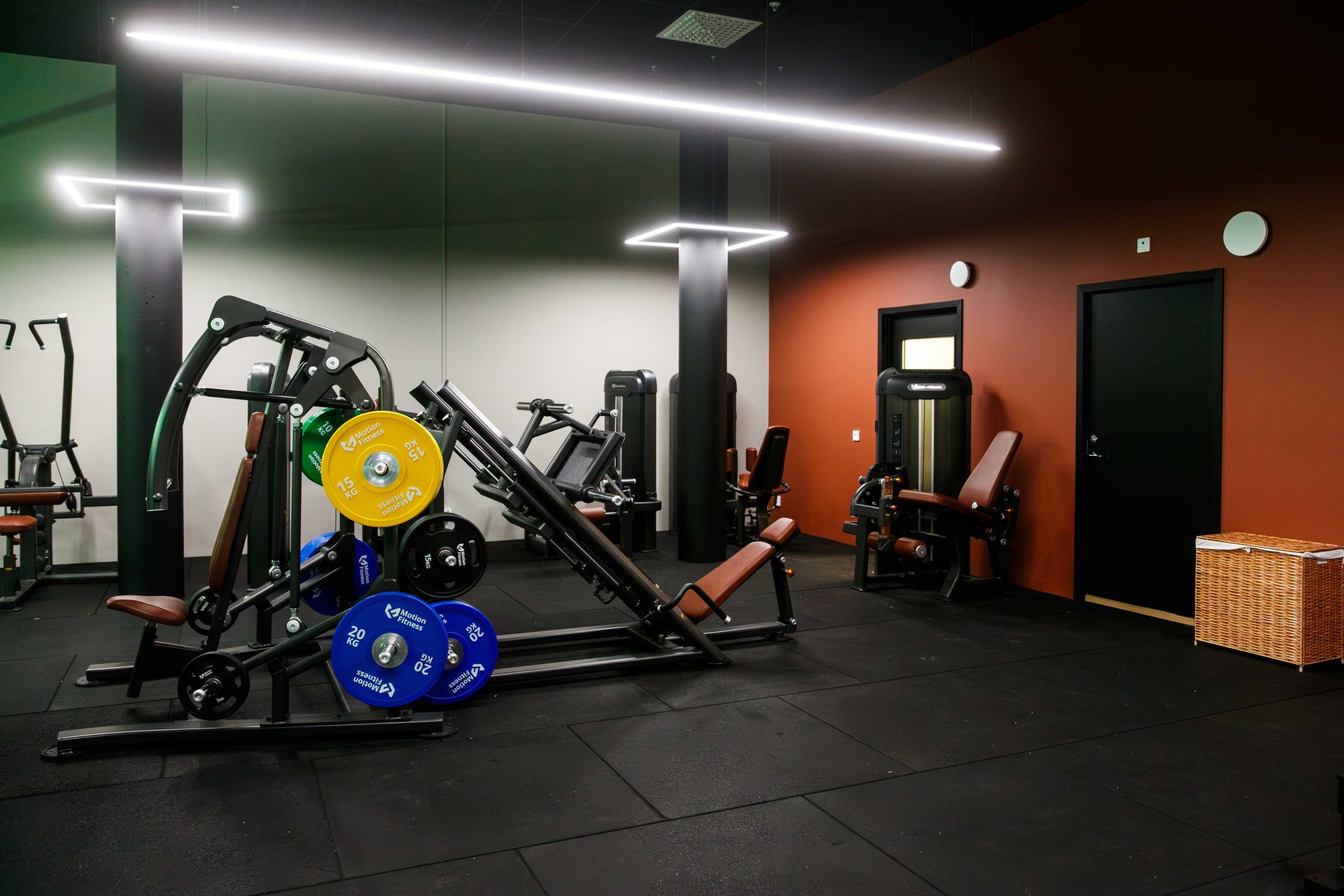 11A3634-scaled